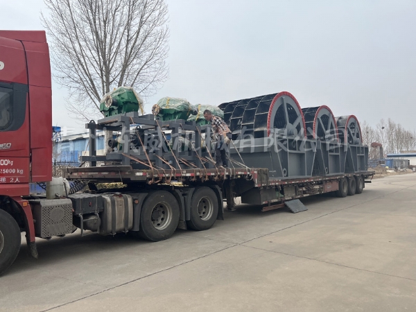 洗沙設(shè)備發(fā)貨現(xiàn)場(chǎng)